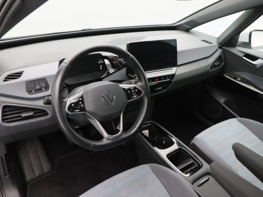 Volkswagen ID.3 Pro 58 kWh 204 Pk | Stoelverwarming | Adaptive cruise | Parkeer Sensoren | CarPlay | Navigatie | ... ActivLease financial lease
