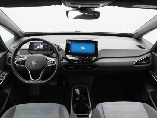 Volkswagen ID.3 Pro 58 kWh 204 Pk | Stoelverwarming | Adaptive cruise | Parkeer Sensoren | CarPlay | Navigatie | ... ActivLease financial lease