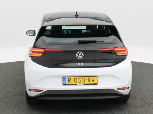 Volkswagen ID.3 Pro 58 kWh 204 Pk | Stoelverwarming | Adaptive cruise | Parkeer Sensoren | CarPlay | Navigatie | ... ActivLease financial lease