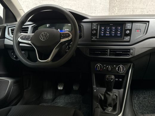 Volkswagen Polo 1.0 Sportline (VIRTUAL COCKPIT, BLACK PACK, APPLE CARPLAY, SPORTSTOELEN, CRUISE, NIEUWE APK, NIEU... ActivLease financial lease