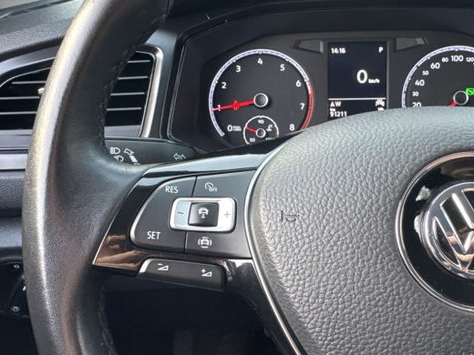 Volkswagen T-Roc 1.5 TSI 150PK DSG BUSINESS CARPLAY/NAVI/PDC ActivLease financial lease