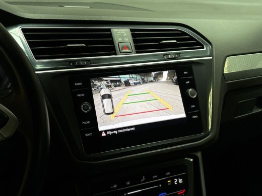 Volkswagen Tiguan 1.5 TSI Life Sport (VIRTUAL COCKPIT, APPLE CARPLAY, GROOT NAVI, KEYLESS, CAMERA, SPORTSTOELEN, GE... ActivLease financial lease