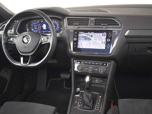 Volkswagen Tiguan Allspace 1.5 TSI Highline Business R 150Pk DSG/AUTO | Glazen panorama-dak | Trekhaak electrisch | Navigati... ActivLease financial lease