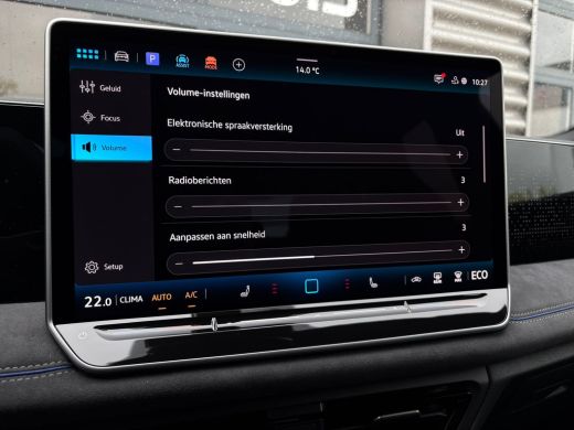 Volkswagen Tiguan R-Line Edition - eHybrid | 'App-Connect' draadloze smartphone integratie | Automatische afstandsr... ActivLease financial lease