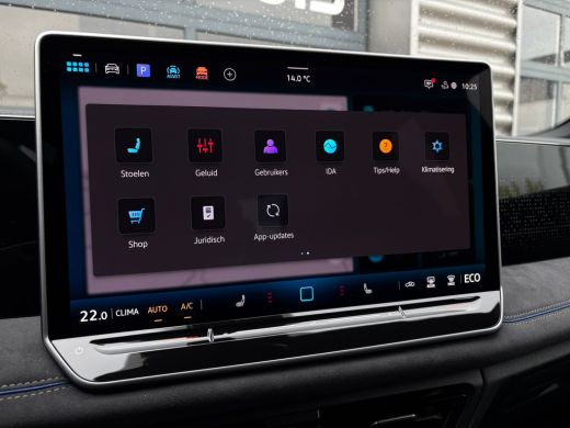 Volkswagen Tiguan R-Line Edition - eHybrid | 'App-Connect' draadloze smartphone integratie | Automatische afstandsr... ActivLease financial lease