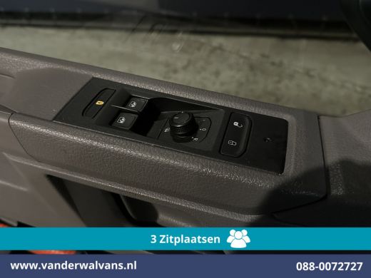 Volkswagen Transporter 2.0 TDI L1H1 Euro6 Airco | Cruisecontrol | Trekhaak Bijrijdersbank, Achterklep ActivLease financial lease