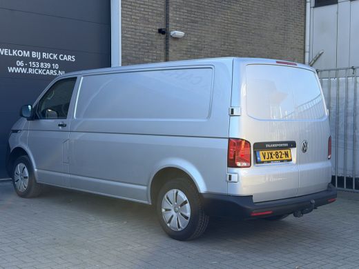 Volkswagen Transporter 2.0 TDI L2H1 150PK Euro6 CarPlay/cruise control/Trekhaak/dab ActivLease financial lease
