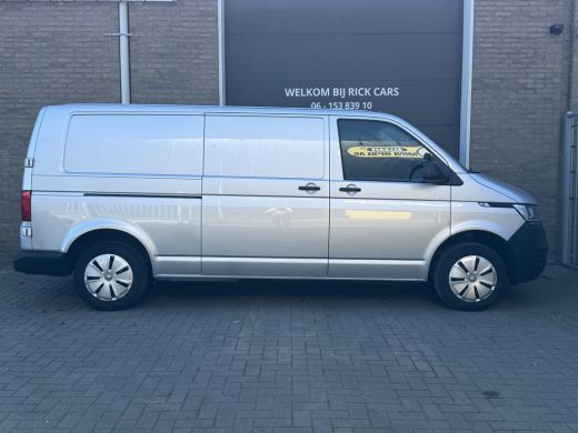 Volkswagen Transporter 2.0 TDI L2H1 150PK Euro6 CarPlay/cruise control/Trekhaak/dab ActivLease financial lease