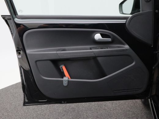 Volkswagen up! 1.0 | Elektrische Ramen | Bluetooth | Airco | LED Dagrijverlichting | 88.149 Km !! ActivLease financial lease