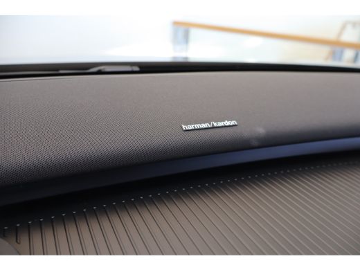 Volvo  EX30 Single 272PK Europa Plus 51kWh Black Edition | Power Seats | Climate Pack | 19" | Warmtepomp ActivLease financial lease