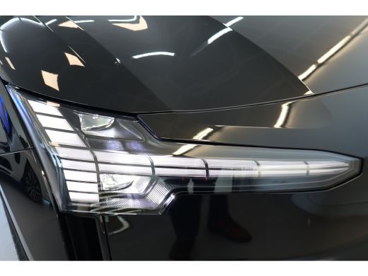 Volvo  EX30 Single 272PK Europa Plus 51kWh Black Edition | Power Seats | Climate Pack | 19" | Warmtepomp ActivLease financial lease