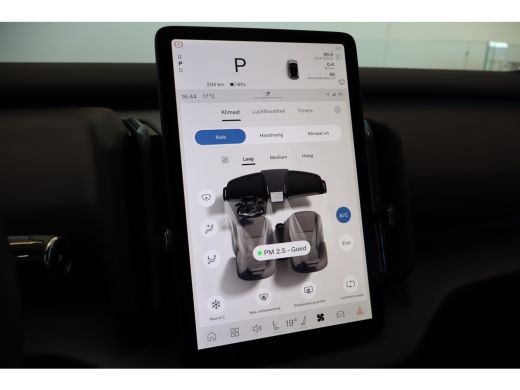 Volvo  EX30 Single 272PK Europa Plus 51kWh Black Edition | Power Seats | Climate Pack | 19" | Warmtepomp ActivLease financial lease