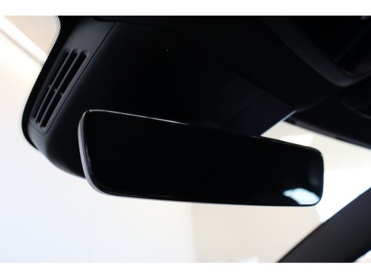 Volvo  EX30 Single 272PK Europa Plus 51kWh Black Edition | Power Seats | Climate Pack | 19" | Warmtepomp ActivLease financial lease