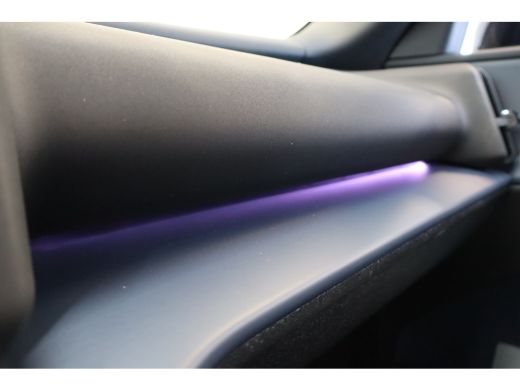 Volvo  EX30 Single 272PK Europa Plus 51kWh Black Edition | Power Seats | Climate Pack | 19" | Warmtepomp ActivLease financial lease