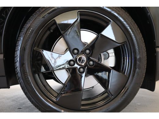 Volvo  EX30 Single 272PK Europa Plus 51kWh Black Edition | Power Seats | Climate Pack | 19" | Warmtepomp ActivLease financial lease