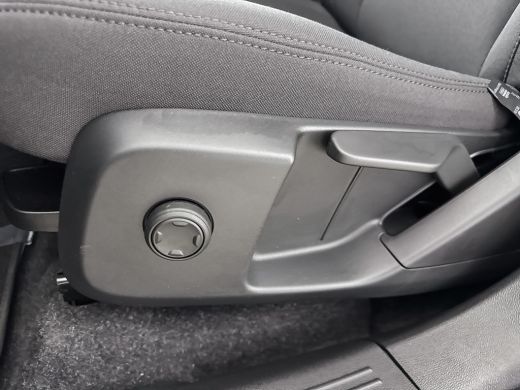 Volvo  EX40 Single Motor Extended Range Core 82 kWh | 19" | Adaptieve Cruise | BLIS | Harman Kardon | Stoel/S... ActivLease financial lease