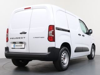 Peugeot e-Partner EV 50 kWh 136 Auto L1 | Cruise Control met snelheidsbegrenzer en bediening bij het stuurwiel | El...