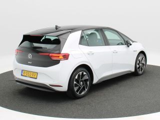 Volkswagen ID.3 Pro 58 kWh 204 Pk | Stoelverwarming | Adaptive cruise | Parkeer Sensoren | CarPlay | Navigatie | ...