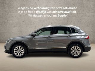 Volkswagen Tiguan 1.5 TSI Life Sport (VIRTUAL COCKPIT, APPLE CARPLAY, GROOT NAVI, KEYLESS, CAMERA, SPORTSTOELEN, GE...