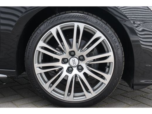 Audi A3 Sportback 35 TFSI 150PK S EDITION AUTOMAAT / NAVI / LEDER / CLIMA / FULL-LED / PDC / KEYLESS / 18... ActivLease financial lease