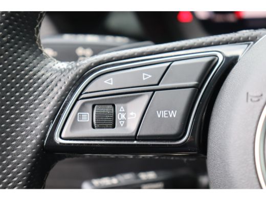 Audi A3 Sportback 35 TFSI 150PK S EDITION AUTOMAAT / NAVI / LEDER / CLIMA / FULL-LED / PDC / KEYLESS / 18... ActivLease financial lease