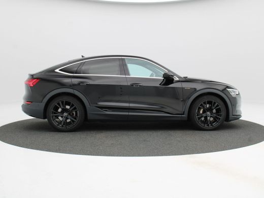 Audi e-tron 55 quattro edition 95 kWh 150 Pk | Stoelverwarming | Camera | Climatronic | Carplay | Navigatie |... ActivLease financial lease