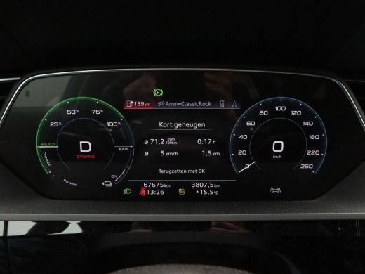 Audi e-tron 55 quattro edition 95 kWh 150 Pk | Stoelverwarming | Camera | Climatronic | Carplay | Navigatie |... ActivLease financial lease