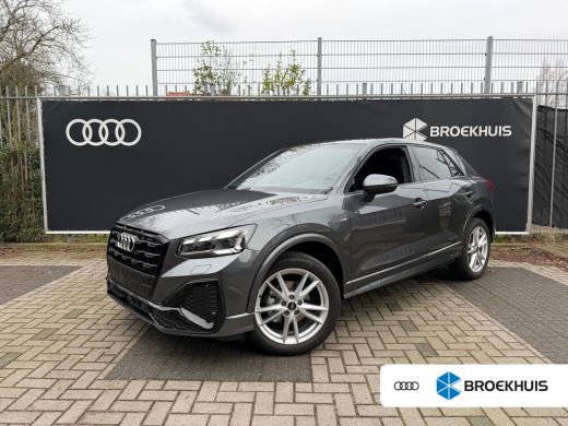 Audi Q2 35 TFSI S line | Leder | 18 Inch | Camera achter | ACC | Keyless entry | Matrix | Trekhaak |