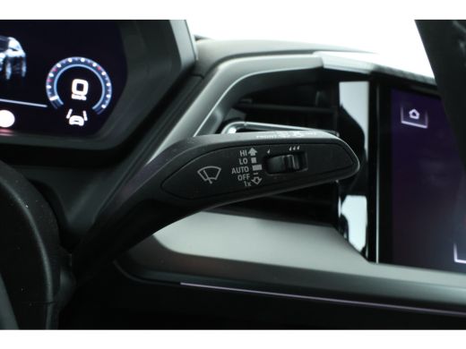 Audi Q4 e-tron 45 quattro S edition 77 kWh 265PK, S-line! Leer, Climate, ActivLease financial lease