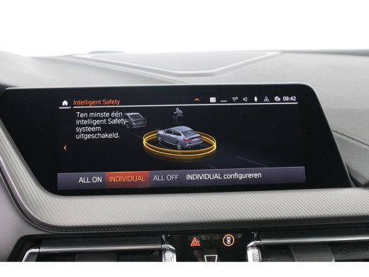 BMW 2 Serie Gran Coup&eacute; 218i High Executive | 1e Eigenaar | M-Pakket | Harman/Kardon | Leder | LED | Sportstoe... ActivLease financial lease