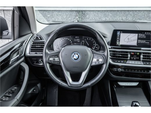 BMW X3 xDrive30e Business Edition Plus Trekhaak / Camera / Carplay / LED / ActivLease financial lease