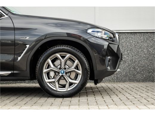 BMW X3 xDrive30e Business Edition Plus Trekhaak / Camera / Carplay / LED / ActivLease financial lease