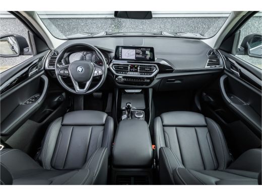 BMW X3 xDrive30e Business Edition Plus Trekhaak / Camera / Carplay / LED / ActivLease financial lease