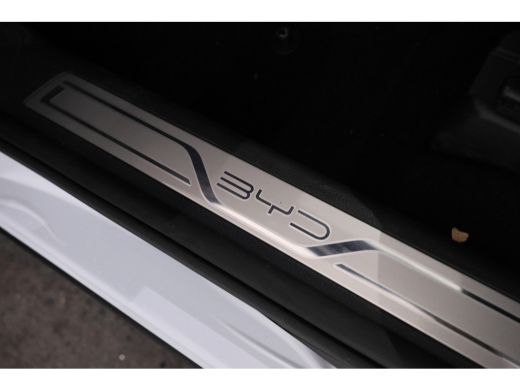 BYD SEAL U Comfort 71.8 kWh nieuw! ActivLease financial lease
