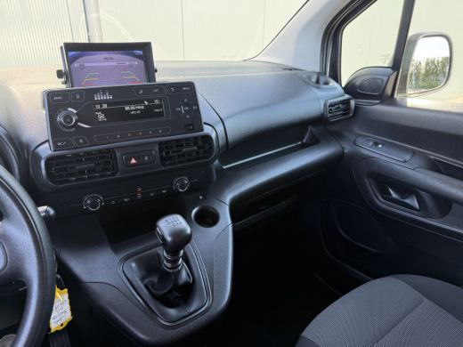 Citroën Berlingo 1.2 PureTech 111 PK / BENZINE / 1e EIG. / BPM VRIJ !! / L1H1 / AIRCO / CAMERA / 6-BAK ActivLease financial lease