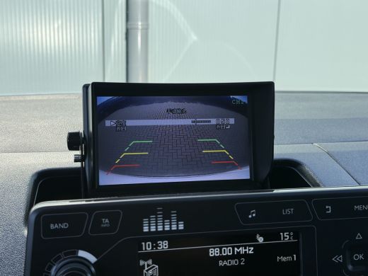 Citroën Berlingo 1.2 PureTech 111 PK / BENZINE / 1e EIG. / BPM VRIJ !! / L1H1 / AIRCO / CAMERA / 6-BAK ActivLease financial lease