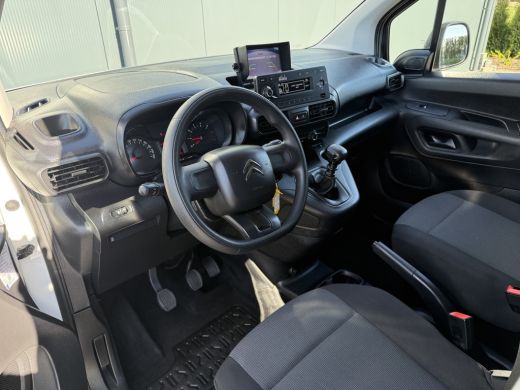Citroën Berlingo 1.2 PureTech 111 PK / BENZINE / 1e EIG. / BPM VRIJ !! / L1H1 / AIRCO / CAMERA / 6-BAK ActivLease financial lease