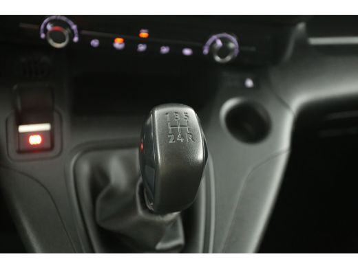 Citroën Berlingo 1.5 BlueHDI L2 102PK | Airco | Camera | Cruise | Trekhaak | Carplay | Navi ActivLease financial lease