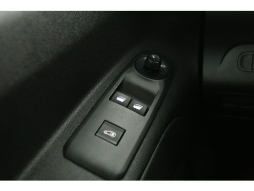 Citroën Berlingo 1.5 BlueHDI L2 102PK | Airco | Camera | Cruise | Trekhaak | Carplay | Navi ActivLease financial lease