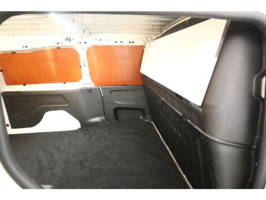 Citroën Berlingo 1.5 BlueHDI L2 102PK | Airco | Camera | Cruise | Trekhaak | Carplay | Navi ActivLease financial lease