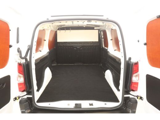 Citroën Berlingo 1.5 BlueHDI L2 102PK | Airco | Camera | Cruise | Trekhaak | Carplay | Navi ActivLease financial lease