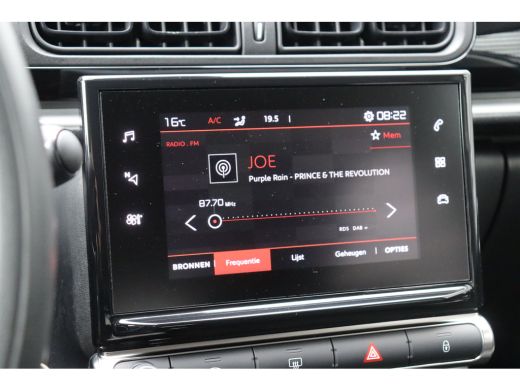 Citroën C3 Citroen 1.2 PURETECH 83PK 5-DRS SHINE / NAVI / CLIMA / LED / PDC / 16" LMV / WINTERPAKKET / BLUET... ActivLease financial lease