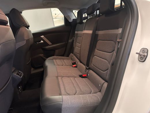 Citroën C4 1.2 Hybrid 136 Plus | Achteruitrijcamera | Apple Carplay/Android Auto|telefoonintegratie premium ... ActivLease financial lease