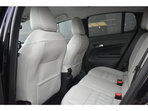 Fiat 600 1.2 Hybrid La Prima 145pk 8 Jaar Garantie! | Vol-Leder | Massage | Adaptive Cruise  | Elektr. Ach... ActivLease financial lease