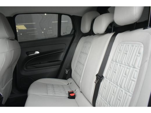 Fiat 600 1.2 Hybrid La Prima 145pk 8 Jaar Garantie! | Vol-Leder | Massage | Adaptive Cruise  | Elektr. Ach... ActivLease financial lease