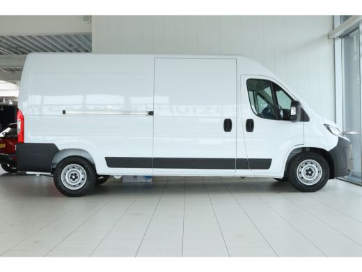 Fiat Ducato 2.2 MultiJet 140 S&S L3H2 3.5t | Cruise Control | Betimmering | LED | Camera | Navi | Climate | C... ActivLease financial lease