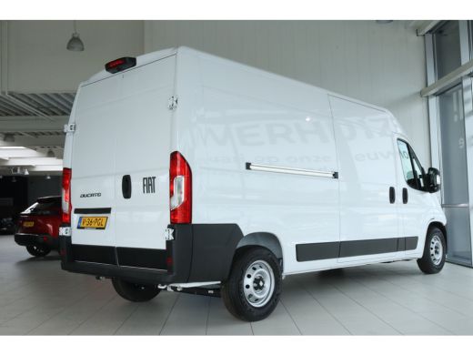 Fiat Ducato 2.2 MultiJet 140 S&S L3H2 3.5t | Cruise Control | Betimmering | LED | Camera | Navi | Climate | C... ActivLease financial lease