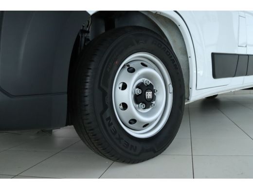 Fiat Ducato 2.2 MultiJet 140 S&S L3H2 3.5t | Cruise Control | Betimmering | LED | Camera | Navi | Climate | C... ActivLease financial lease