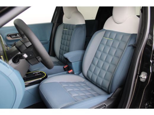 Fiat Grande Panda La Prima | 10,25" touchscreen radio met Bluetooth, DAB & USB &eacute;n Navigatie | 10" digitaal instrume... ActivLease financial lease