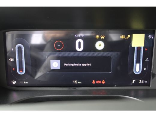 Fiat Grande Panda La Prima | 10,25" touchscreen radio met Bluetooth, DAB & USB &eacute;n Navigatie | 10" digitaal instrume... ActivLease financial lease